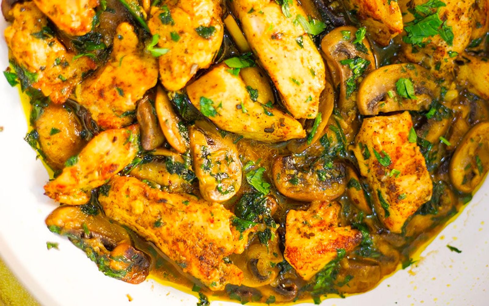 Sautéed Mushroom and Garlic Chicken 