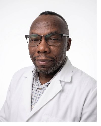Dr. Olumuyiwa Esuruoso is a hospitalist at Meharry Medical Group